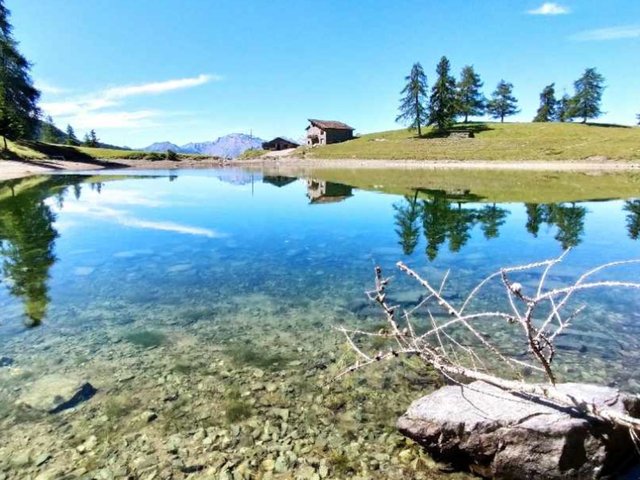 Il laghetto di Croux